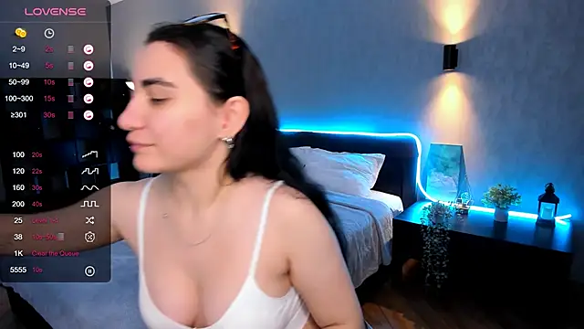 hannacheekss  online show from 01-17-25, 05:53