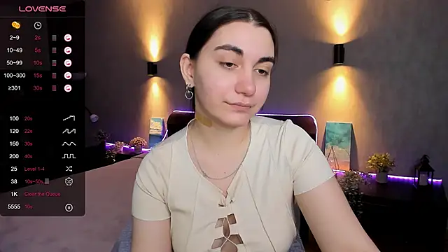 hannacheekss  online show from 02-28-25, 05:15