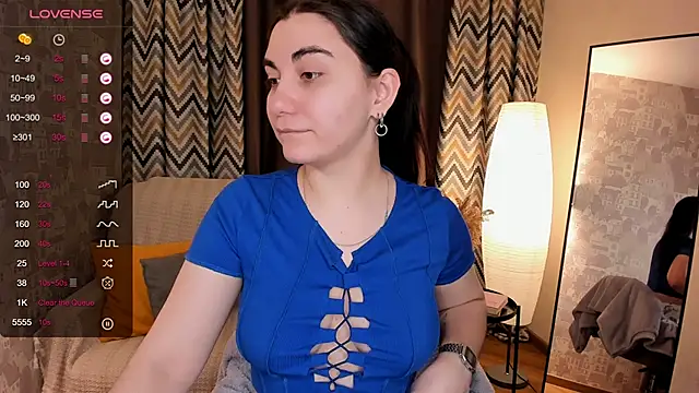 hannacheekss  online show from 03-01-25, 02:04