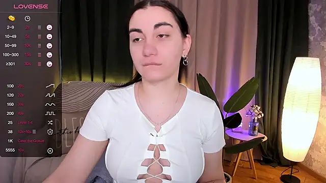 hannacheekss  online show from 03-05-25, 04:13