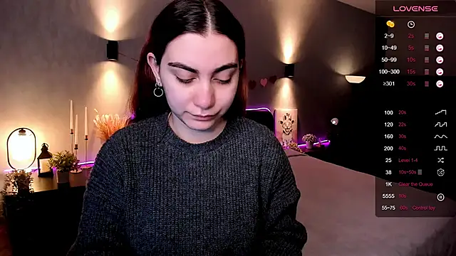 hannacheekss  online show from 11-17-25, 01:55