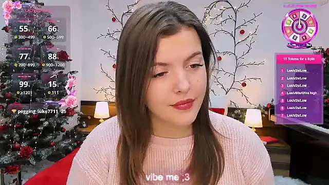 Snapshot of showmeparadise chatting on 12-18-24, 12:18 showmeparadise online show from 12-18-24, 12:18