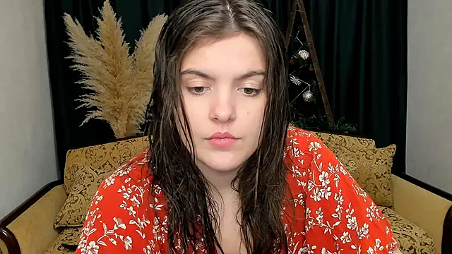 Snapshot of showmeparadise chatting on 02-16-25, 03:05 showmeparadise online show from 02-16-25, 03:05