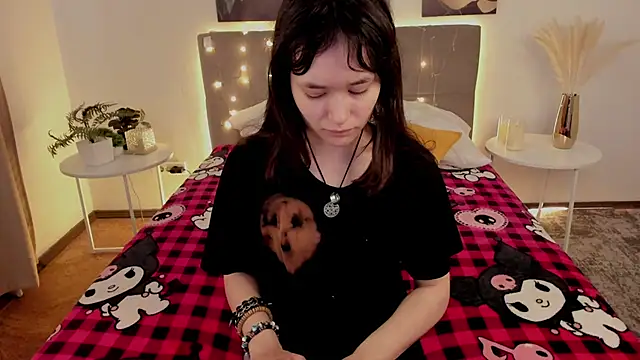 Emily Strikeee online show from 05-26-26, 01:45