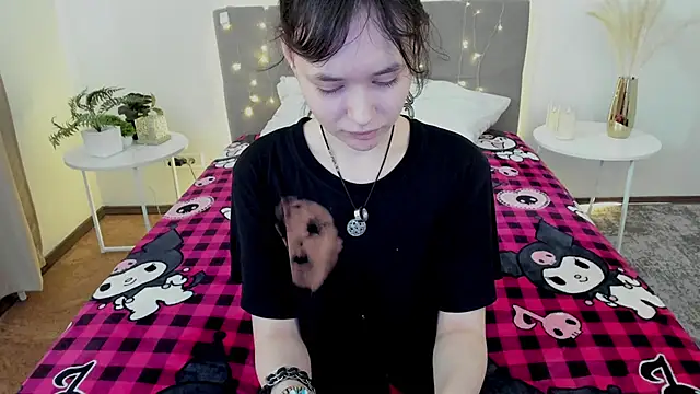 Emily Strikeee online show from 05-28-26, 01:58
