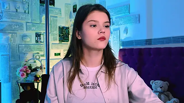 EvaThopson online show from 03-21-25, 12:17