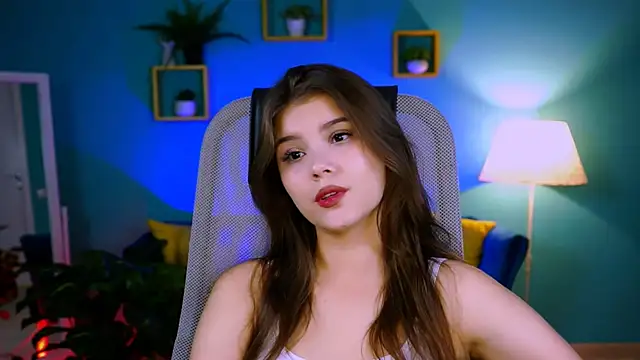 EvaThopson online show from 10-17-25, 11:35