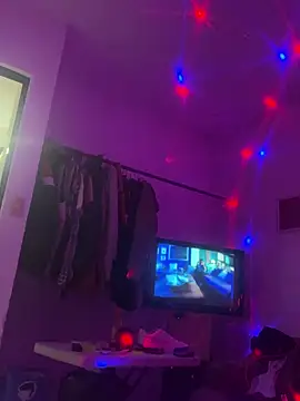 Hxnsovrgon online show from 12-31-24, 02:40