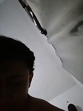 Snapshot of Hxnsovrgon chatting on 02-18-26, 12:01 Hxnsovrgon online show from 02-18-26, 12:01