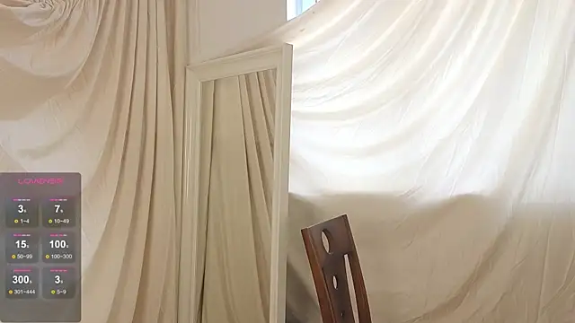 Snapshot of KellyAdderiy chatting on 02-16-25, 09:26 KellyAdderiy online show from 02-16-25, 09:26