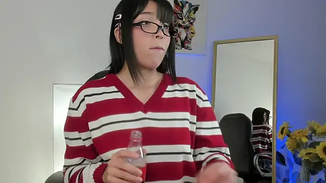 Escarlett Wii online show from 11-29-25, 01:58