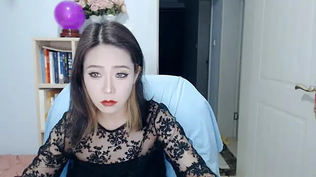 Snapshot of SuSushi728 chatting on 06-02-26, 03:36 SuSushi728 online show from 06-02-26, 03:36