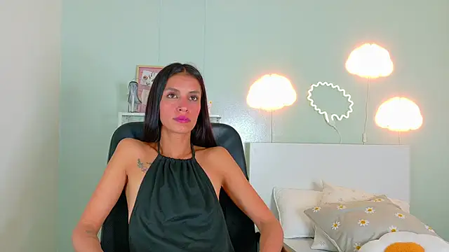 Snapshot of ChanelAdamss_ chatting on 09-12-25, 03:28 ChanelAdamss online show from 09-12-25, 03:28