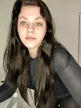 leeya lee online show from 01-18-25, 07:04