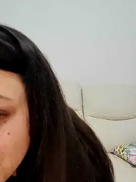 leeya lee online show from 01-20-25, 01:18