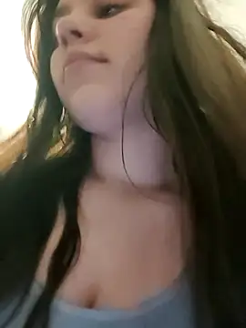 leeya lee online show from 02-20-25, 04:18