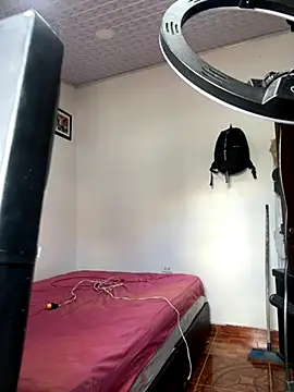 The  Rodriguez online show from 11-25-25, 04:29