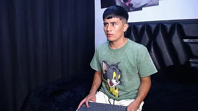 The  Rodriguez online show from 04-08-26, 12:32