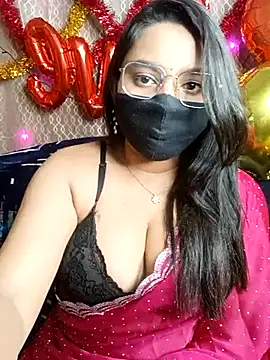 Snapshot of Deshi_Chori chatting on 02-13-25, 08:34 Deshi Chori online show from 02-13-25, 08:34