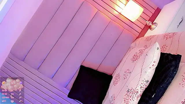 Snapshot of Baddinner chatting on 02-10-26, 01:04 Baddinner online show from 02-10-26, 01:04