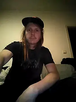 Vlastislav23 online show from 12-05-25, 07:54