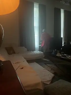 Snapshot of francaFerrariRoma chatting on 11-01-25, 01:35 francaFerrariRoma online show from 11-01-25, 01:35