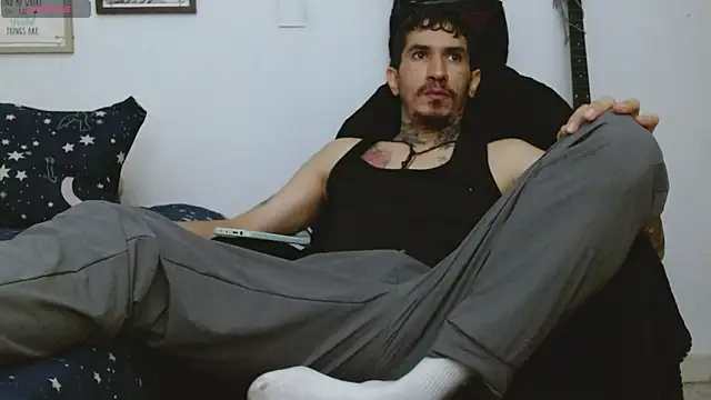 Snapshot of IaDoherty chatting on 10-15-25, 10:54 IaDoherty online show from 10-15-25, 10:54