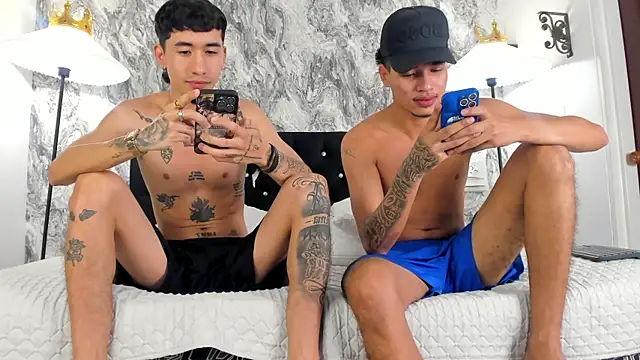 Ian and Noah online show from 12-23-25, 12:41