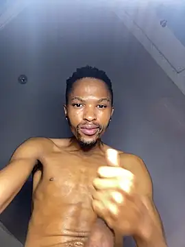 Snapshot of BlueIceCube chatting on 01-30-25, 05:41 BlueIceCube online show from 01-30-25, 05:41