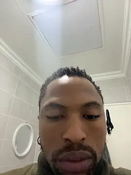 BlueIceCube online show from 05-24-26, 06:02