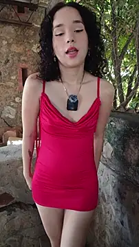 Snapshot of sweet_outdoor_charm chatting on 06-20-26, 03:26 sweet outdoor charm online show from 06-20-26, 03:26