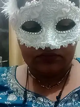 Snapshot of seemi_bhabhi chatting on 01-21-25, 09:03 seemi bhabhi online show from 01-21-25, 09:03