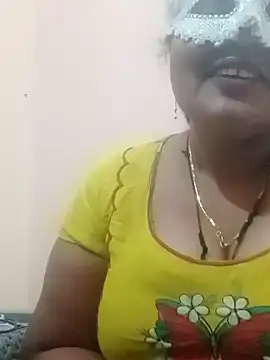 Snapshot of seemi_bhabhi chatting on 02-03-25, 04:10 seemi bhabhi online show from 02-03-25, 04:10