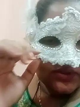 Snapshot of seemi_bhabhi chatting on 02-22-25, 03:58 seemi bhabhi online show from 02-22-25, 03:58