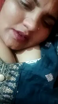 Snapshot of seemi_bhabhi chatting on 03-04-25, 06:29 seemi bhabhi online show from 03-04-25, 06:29