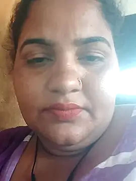 Snapshot of seemi_bhabhi chatting on 03-09-25, 08:51 seemi bhabhi online show from 03-09-25, 08:51