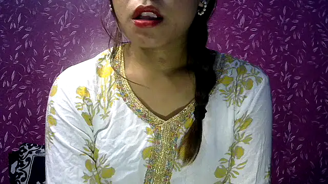sanjana-77 online show from 01-23-25, 07:29