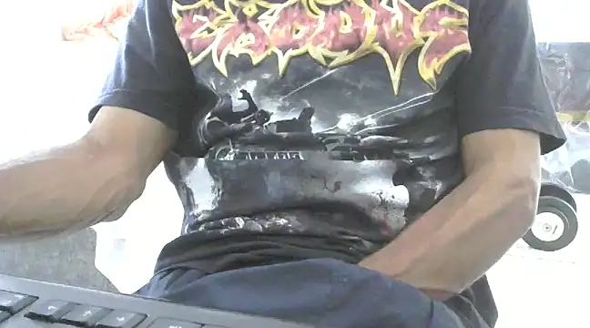 Snapshot of bbehemothh chatting on 12-29-24, 12:34 bbehemothh online show from 12-29-24, 12:34