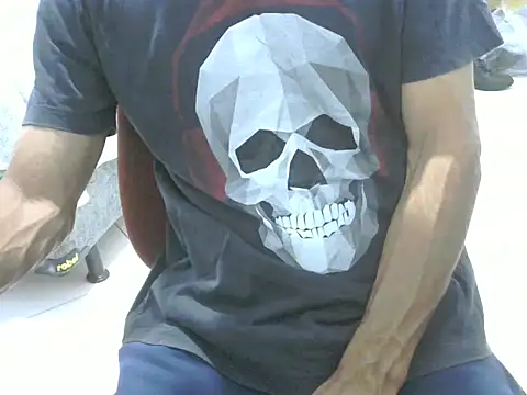 Snapshot of bbehemothh chatting on 02-04-25, 12:29 bbehemothh online show from 02-04-25, 12:29