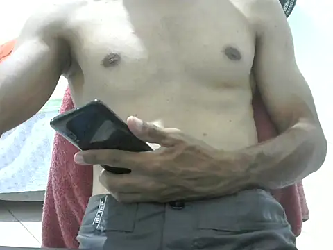 Snapshot of bbehemothh chatting on 03-16-25, 01:49 bbehemothh online show from 03-16-25, 01:49