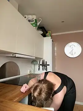 Hr Frk Olsen online show from 10-17-25, 12:41