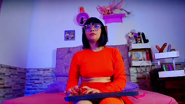 Melannytaylor online show from 03-11-26, 09:10