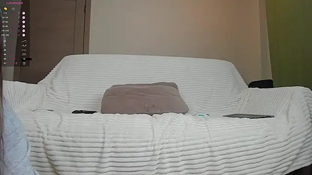 Snapshot of squ1kt chatting on 01-28-25, 07:53 squ1kt online show from 01-28-25, 07:53