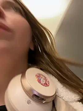 Sunny   Bunny online show from 01-11-25, 06:12