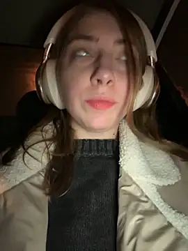 Sunny   Bunny online show from 01-12-25, 02:52