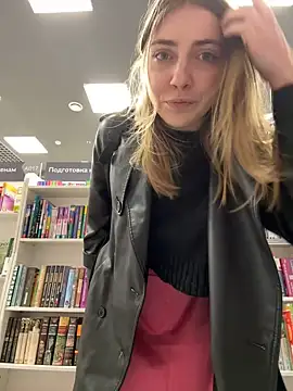 Sunny   Bunny online show from 02-20-25, 02:46