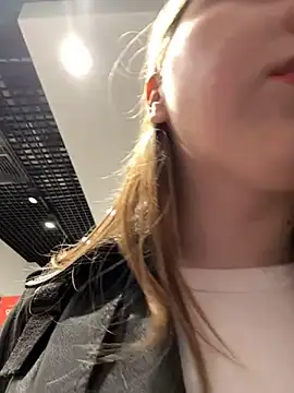 Sunny   Bunny online show from 02-22-25, 02:19