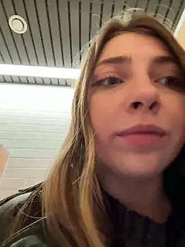 Sunny   Bunny online show from 02-27-25, 05:15