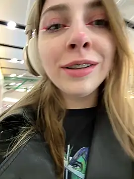 Sunny   Bunny online show from 03-11-25, 04:07