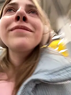 Sunny   Bunny online show from 03-18-25, 07:10